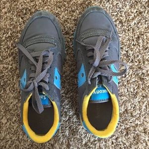 saucony jazz sneaker shoes